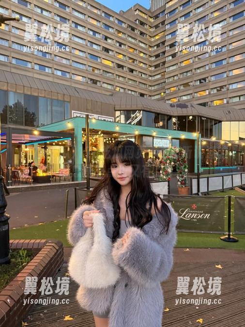 17c吃瓜网页:为啥听说过的瓜总是有点甜又有点苦? 17c吃瓜网页:为啥听说过的瓜总是有点甜又有点苦?