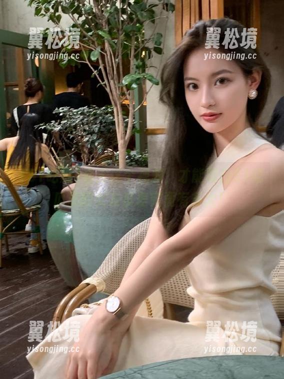 看完这个视频，才能明白51吃瓜里的女友反差究竟有多大！