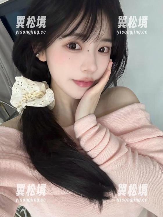 谁说吃瓜无聊？51吃瓜出品的APP带你颠覆传统娱乐！哈哈！