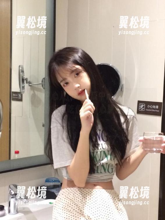 “51吃瓜中心”新更新的瓜,我真的好想吃但又小心翼翼…怕上当! “51吃瓜中心”新更新的瓜,我真的好想吃但又小心翼翼…怕上当!