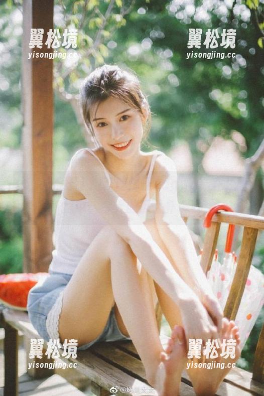 ‘51吃瓜王ccggg’在线直播中,今天的瓜香扑鼻! ‘51吃瓜王ccggg’在线直播中,今天的瓜香扑鼻!