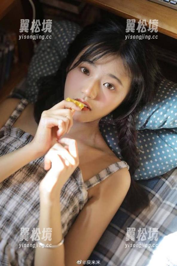 51黑料网官网开张，瓜子、饮料准备好，我要忙着吃瓜了！