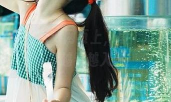 在52cg网页上，每个瓜都像个故事，越看越入迷！