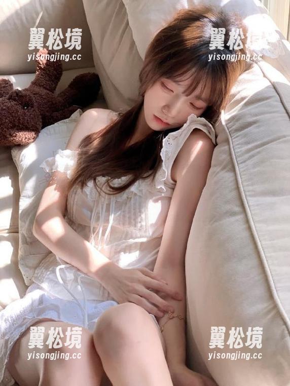 在91icg官网看瓜，感觉自己像个秘密侦探，各种线索随处可见！