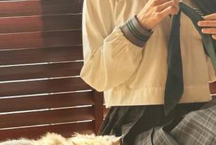 安卓用户必备，99吃瓜网纸让你吃瓜的同时写写画画！