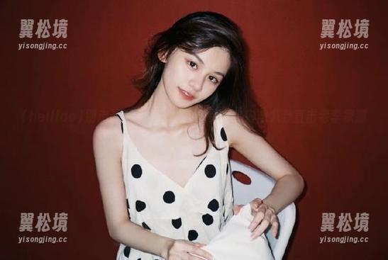 别走开，Heiliao刚刚更新，内部八卦直击老李家那点事！