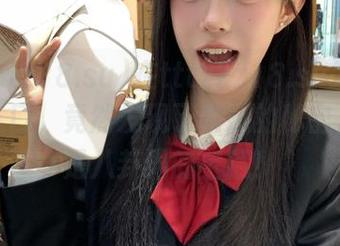 在tttzzz18.su发布的黑料入口，竟然发现了隐藏的秘密，果然是八卦界的宝藏！
