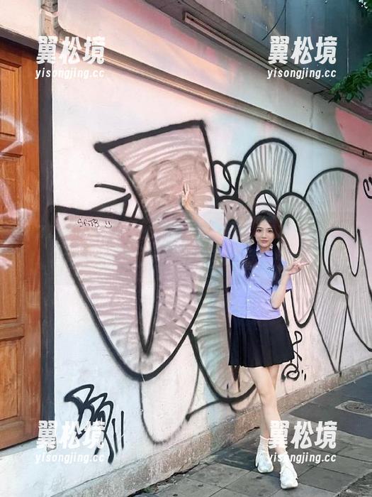 这种奇葩八卦只有在“zztt11”才能找到，赶紧给我收藏一波！