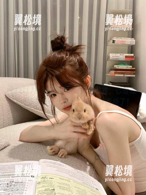 从zztt11网站归来的我，已经成了“吃瓜打卡出品”！这细节真绝了！