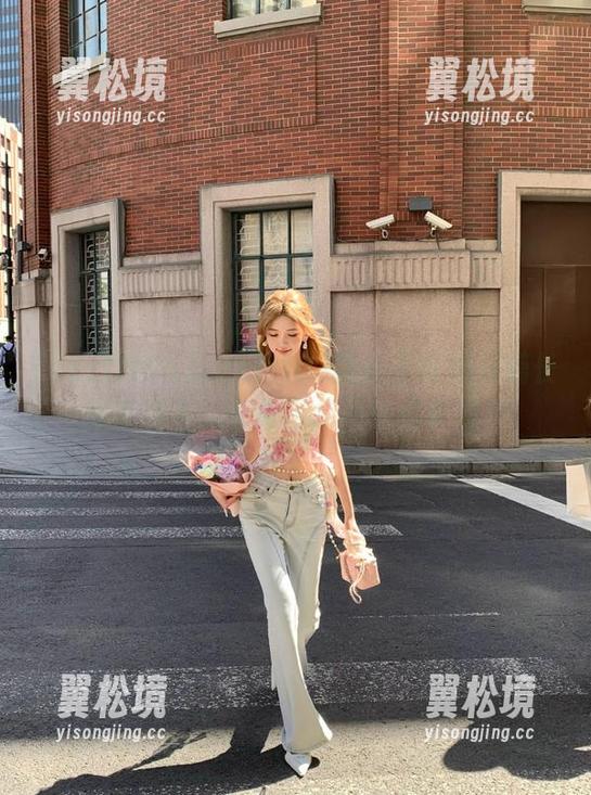 zzzttt03黑料不打烊万篇长征带你飞，评论区永不迷路真好！