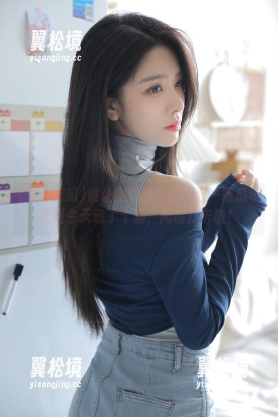 谁让娜娜这么忙？五一吃瓜苹果版今天追了个遍，爬墙打卡啦！