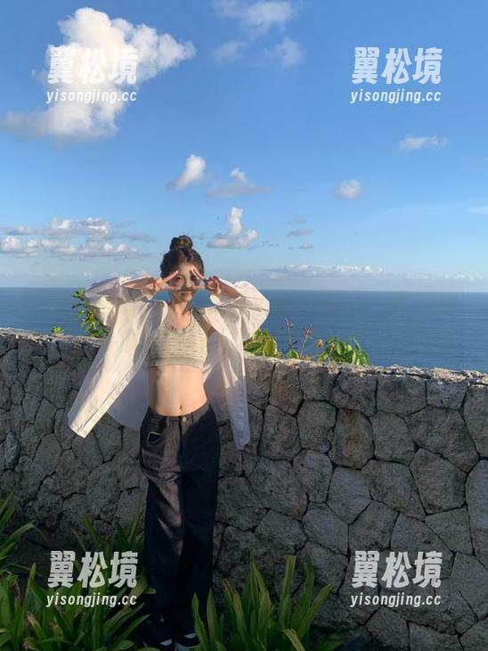 今日娜娜又被吃瓜了，真想问五一吃瓜的ios咋还有这种操作？