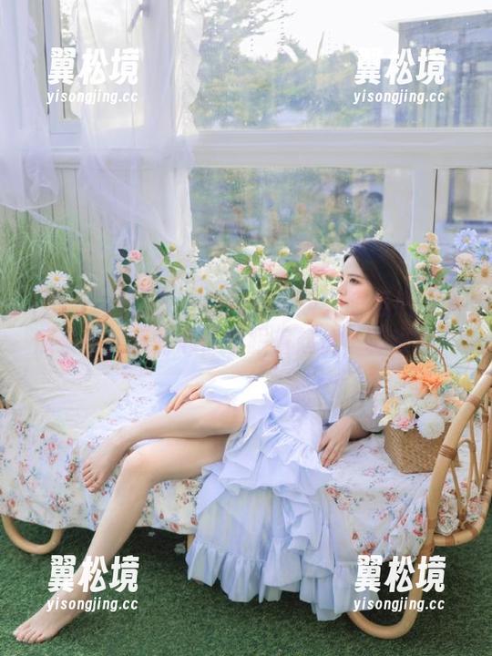 五一吃瓜苹果版：超级热门大瓜来袭，我的心情也跟着起伏，真难得！