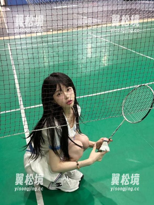 五一吃瓜，今日的娜娜真是个话题女王，点击网址看个究竟！