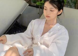 每日更新的免费吃瓜网站，瓜那是一个接一个，追得你脚不沾地！