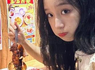 又到了“吃瓜不打烊”视频时刻，黑料的味道越来越浓了！