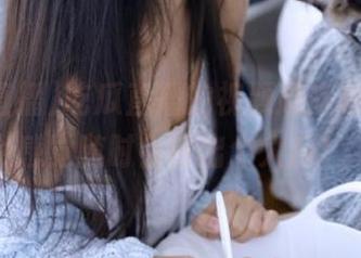吃瓜直播的视频越来越诡异，感觉随时会冒出个大瓜！