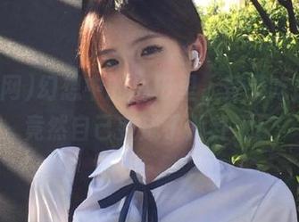 幻想中的瓜田里，登录吃瓜网时竟然自己变成了八卦王！