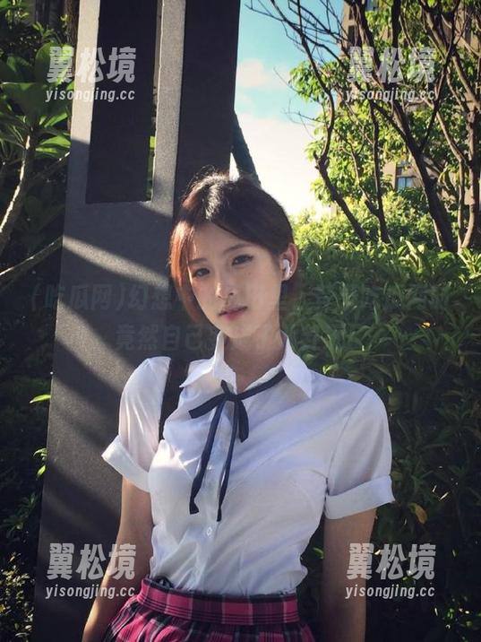 幻想中的瓜田里，登录吃瓜网时竟然自己变成了八卦王！