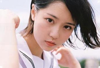 52吃瓜网app到底在线没？我可不想看静态页面，快来喂我瓜！