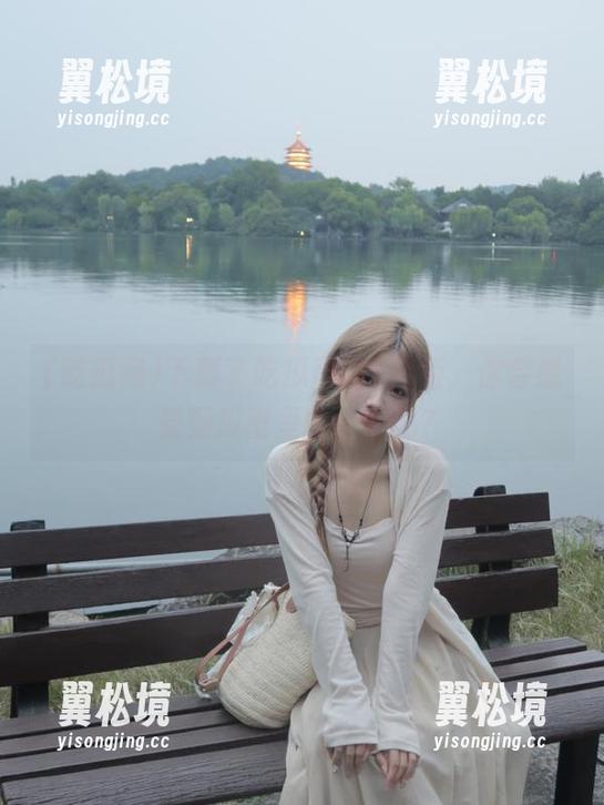 下载了吃瓜网的ios版，你会感受到瓜田里的日常吗？