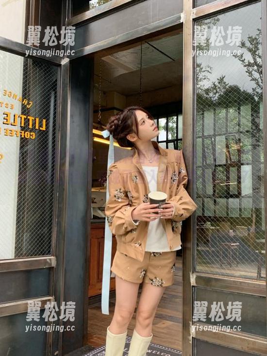 明星黑料首页：竟然把我从吃饭时的正经人变成了潜入黑暗势力的007！