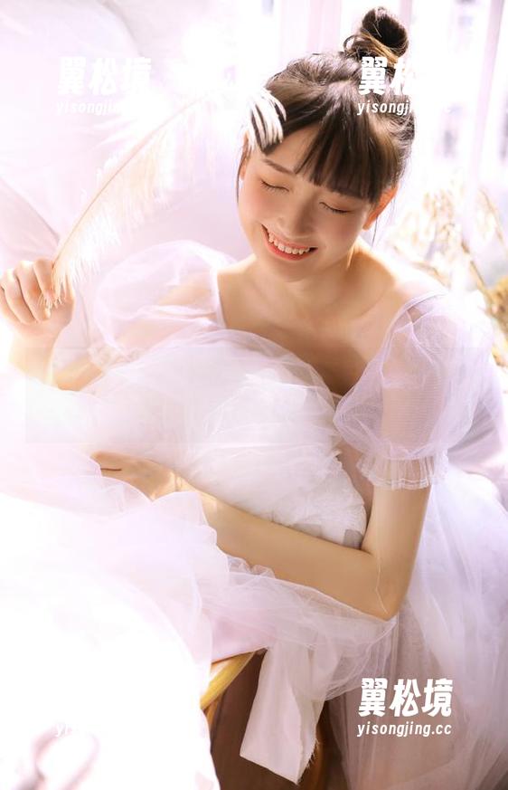 黑料91专属资源揭密:居然在无聊中找到了情感的共鸣? 黑料91专属资源揭密:居然在无聊中找到了情感的共鸣?
