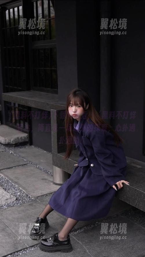 下载网页后，‘黑料不打烊’直达，简直是一场意外的探索，心扑通扑通的！