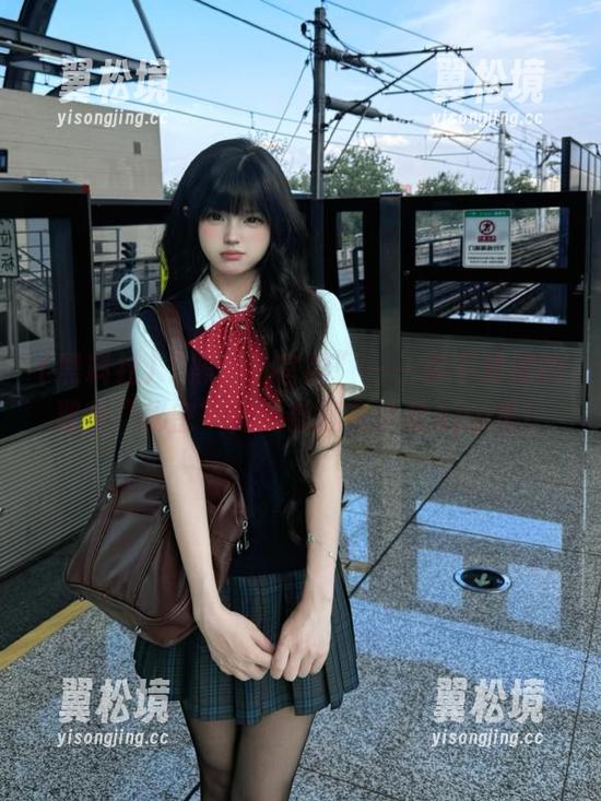 “黑料社官网”——你不知道的那些“秘密”竟然都藏在这款app里！