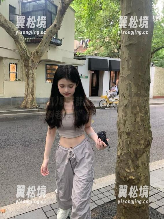 聊天群里直达沙雕，竟然是“黑料老司机”带来的神料！